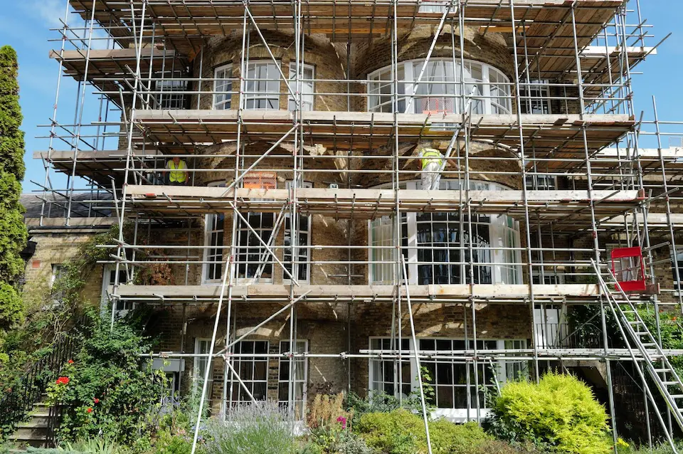 Specialist conservation and external redecoration works on Grade I listed London building terrace